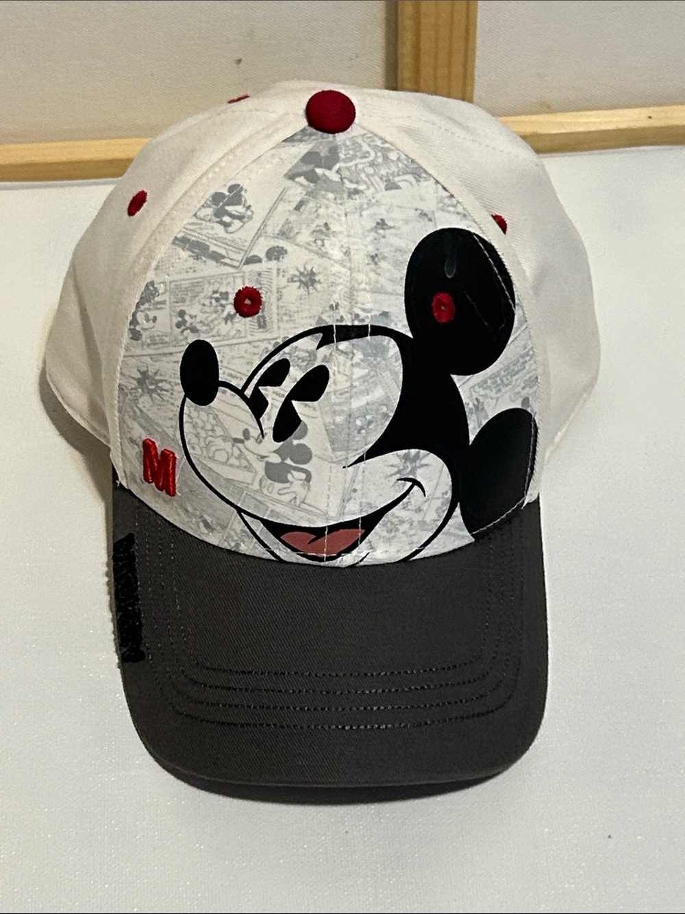 Kids Mickey Mouse White & Black Baseball Cap